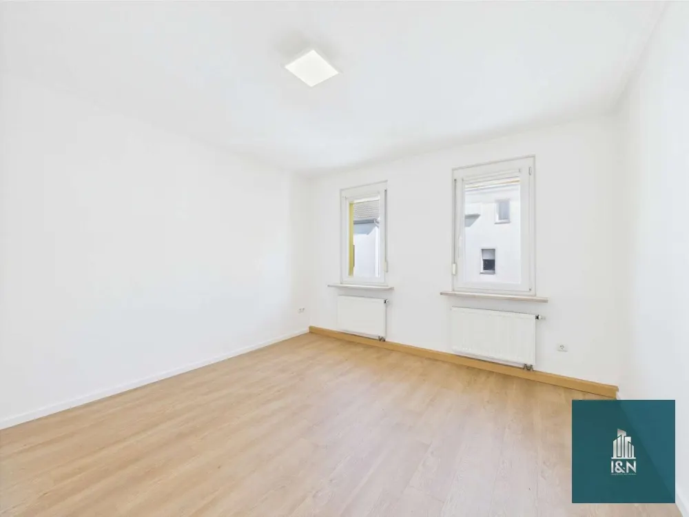 Renovierte 3,5-Zimmer Wohnung mit Außenstellplatz in der Neckarvorstadt