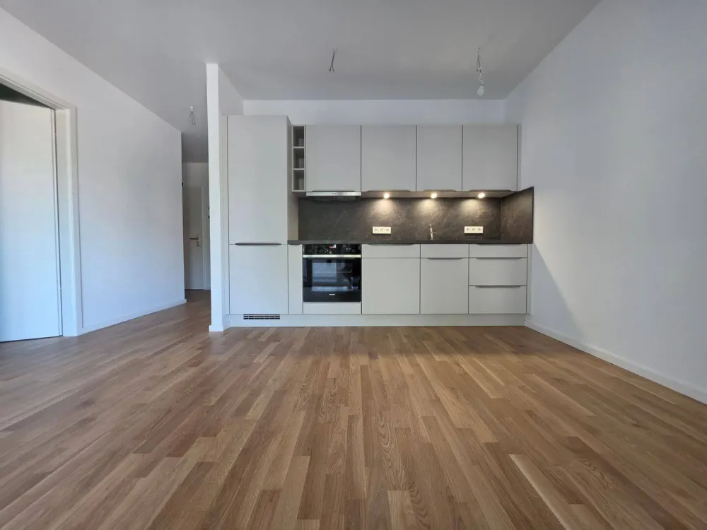 Erstbezug ab sofort! Moderne 2-Zimmer-Neubauwohnung mit Balkon und Einbauküche