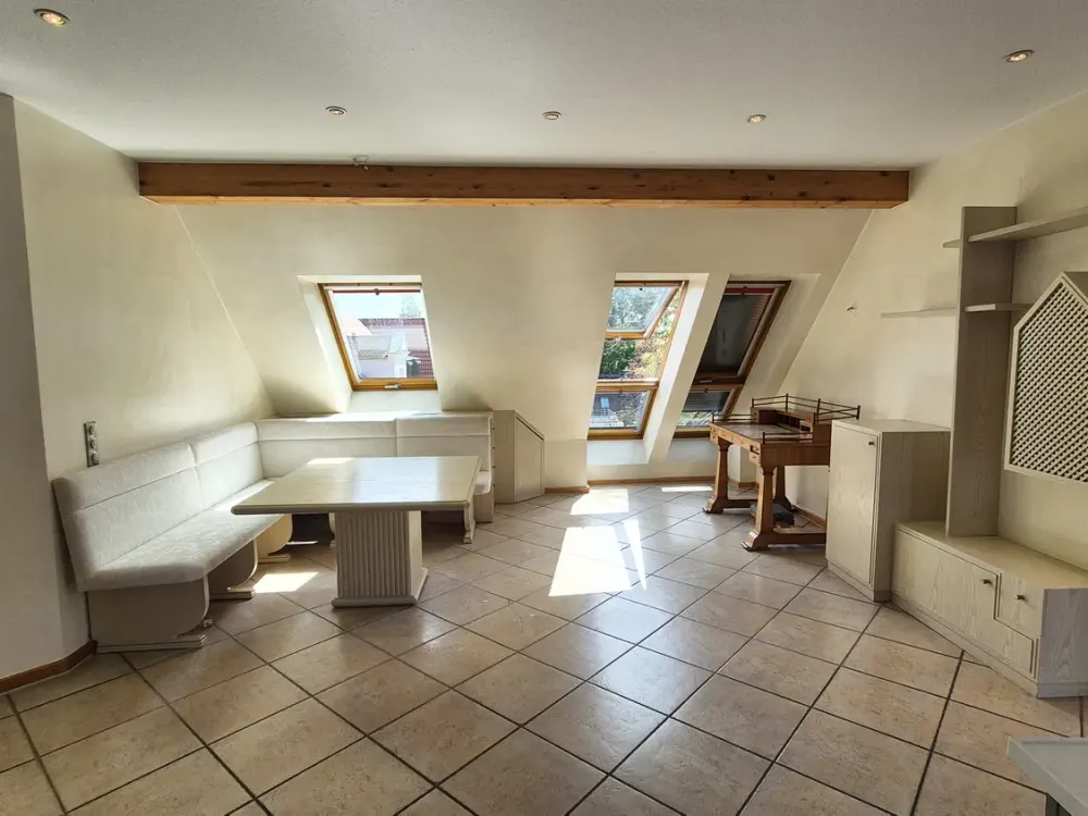 Wohnen über den Dächern, Exklusive 4-Zimmer-Wohnung mit traumhafter Terrasse