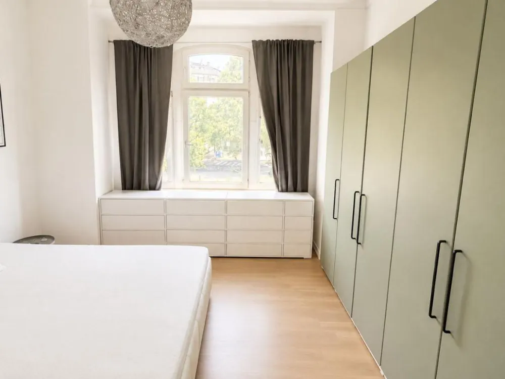 Moderne Altabau 3-Zimmer-Wohnung mit Balkon und zwei Bädern * Nähe Berger Straße*