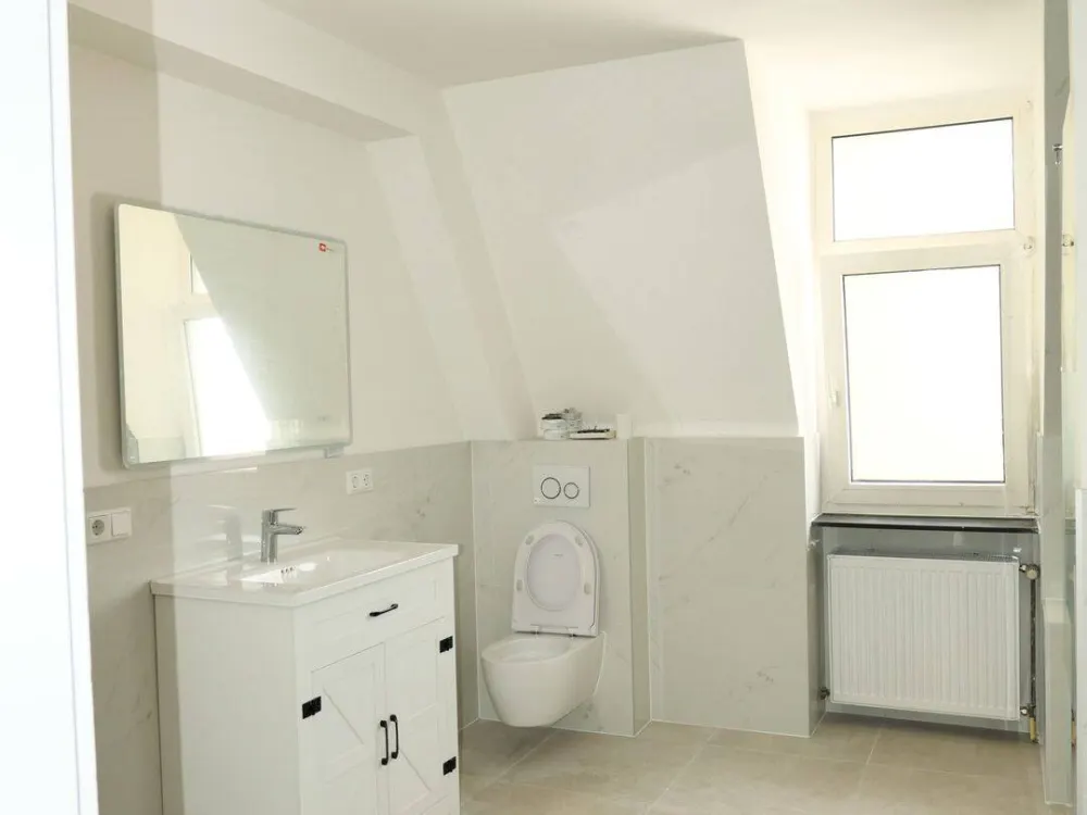 Charmante 2-Zimmer-Wohnung im kernsanierten Altbau in Mögeldorf