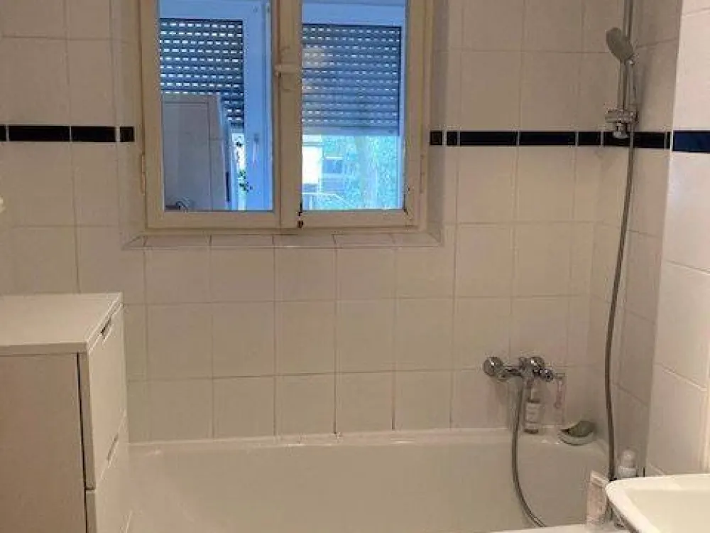 3-room apartment, ground floor, 80m², parquet, near Stadenpark