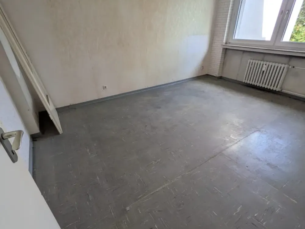 Endlich Zuhause: 2-Zimmer-Wohnung mit neuem Bad, Balkon und Aufzug
