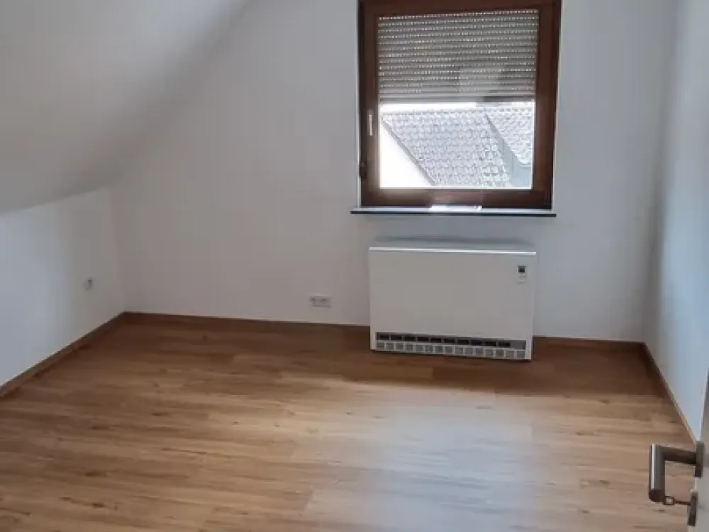 Charmante 3-Zimmer-Dachgeschosswohnung in Eberdingen