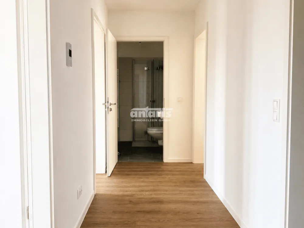antaris Immobilien GmbH ** 3 Räume, viel Platz & gleich zwei Bäder - Wohnen am Steigereck **