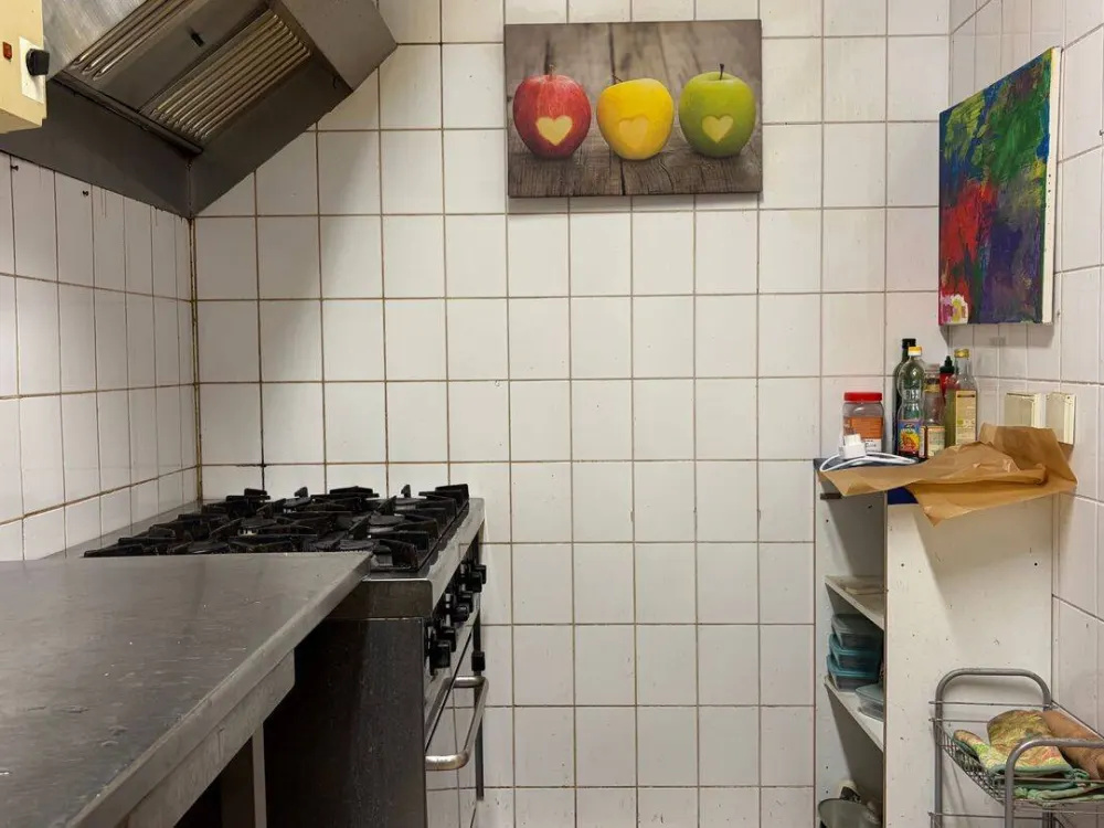 Zimmer in 5er-WG frei, zentrale Lage