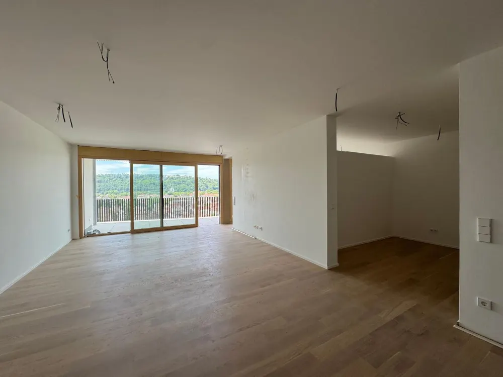Großzügige 2-Zimmer-Wohnung