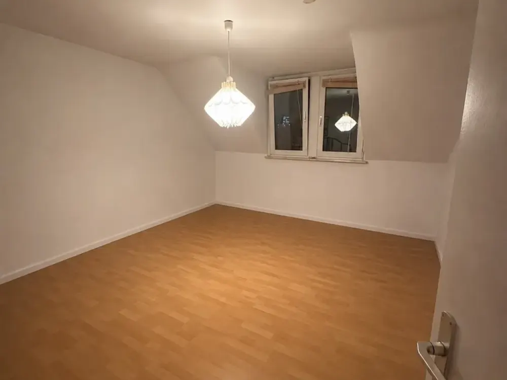 Ruhige, schöne 1ZKB mit schönem Blick, Nähe Leipziger Str. von privat