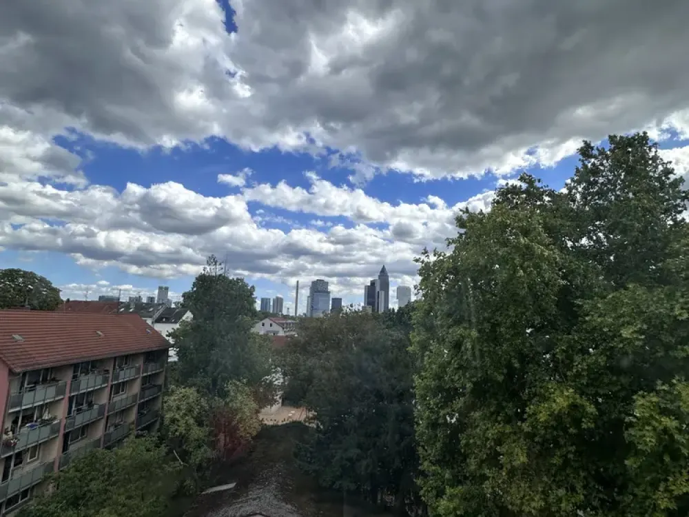 Ruhige, schöne 1ZKB mit schönem Blick, Nähe Leipziger Str. von privat