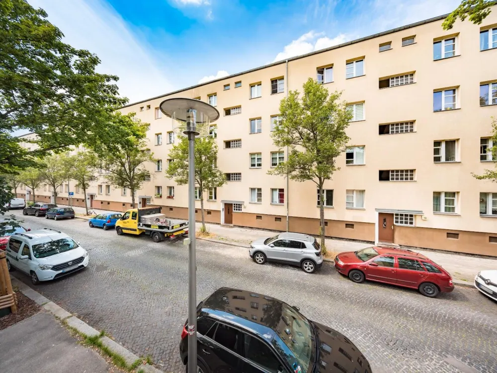 Schöne Wohnung mit Balkon in Alt-Hohenschönhausen ab sofort neu zu vermieten