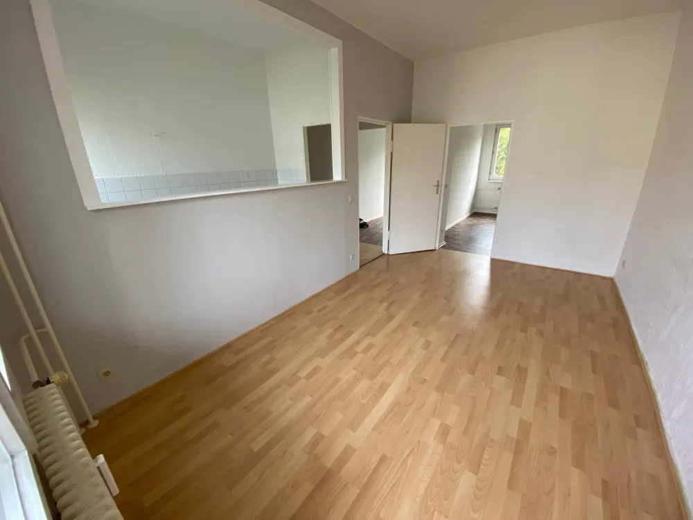 Schöne Wohnung mit Balkon in Alt-Hohenschönhausen ab sofort neu zu vermieten