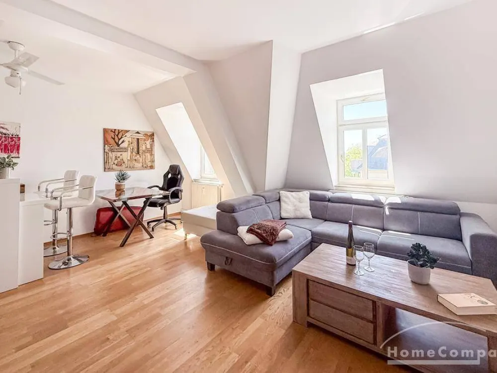 22801 HomeCompany Dresden Möbliert/Furnished 3-Zimmer Maisonette Wohnung in Dresden-Striesen mit Balkon max. 3 Personen