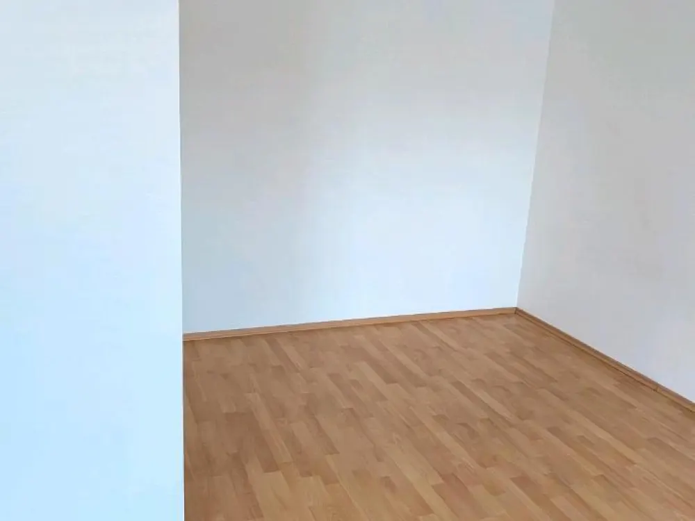 Wohnung Nürnberg 42 Quadratmeter 90408/ Mit Tiefgaragenstellplatz