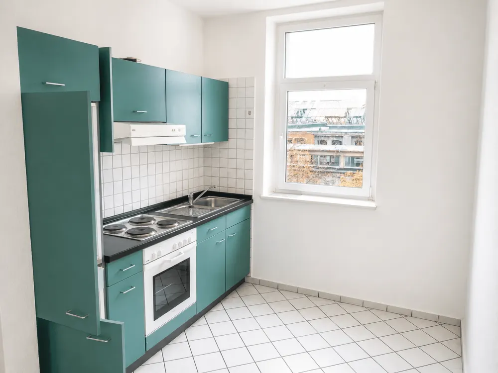 Helle 2-Raumwohnung mit Einbauküche in Plagwitz