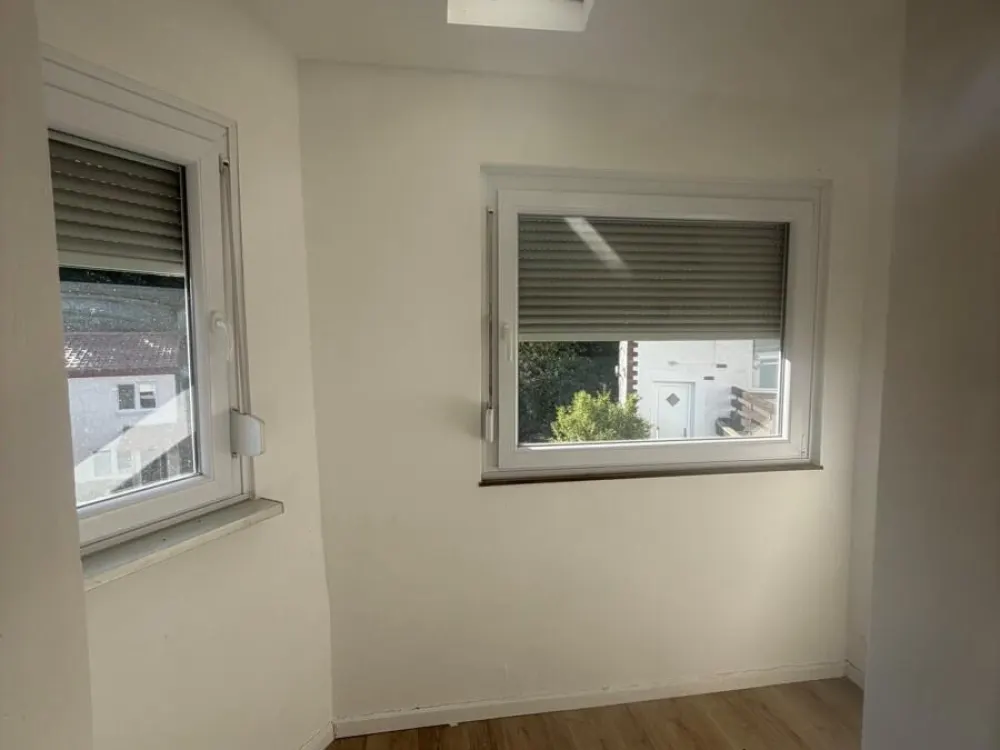 Modern 1.5-Room Apartment with Huge Roof Terrace in Neunkirchen