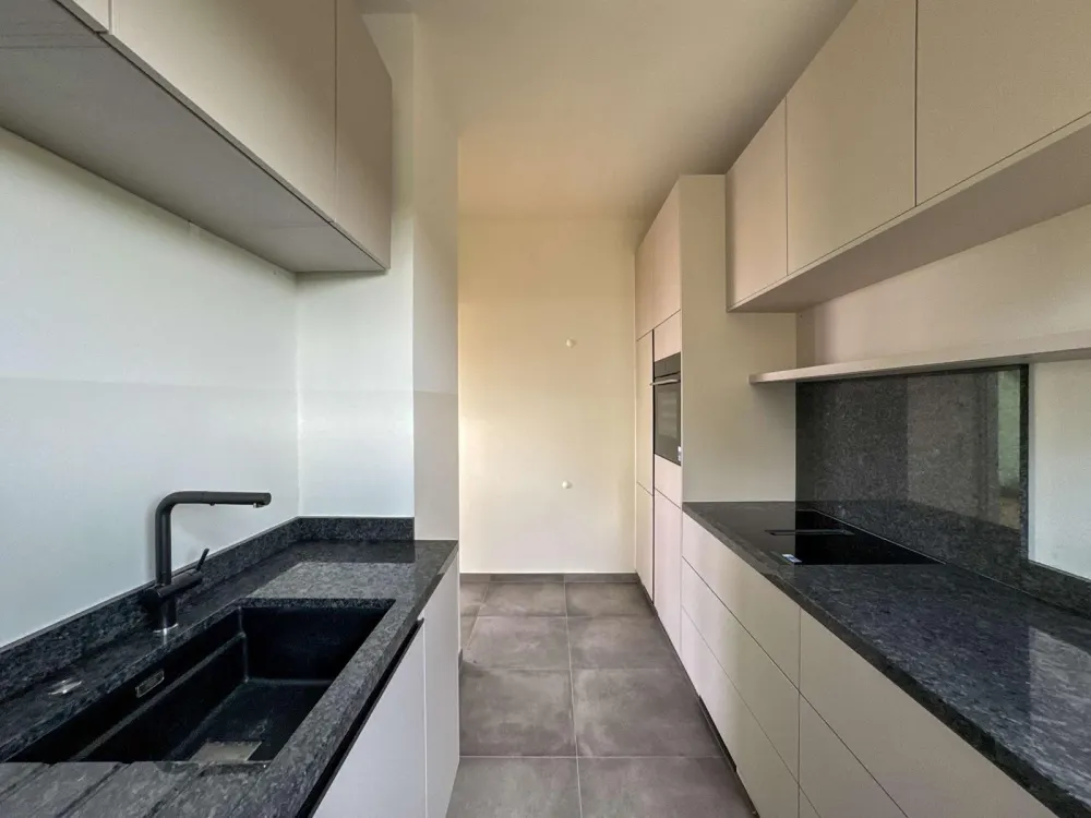 Wohnen am See: 3-Zi-Whg. mit Balkon inkl. Seeblick und Gäste-WC