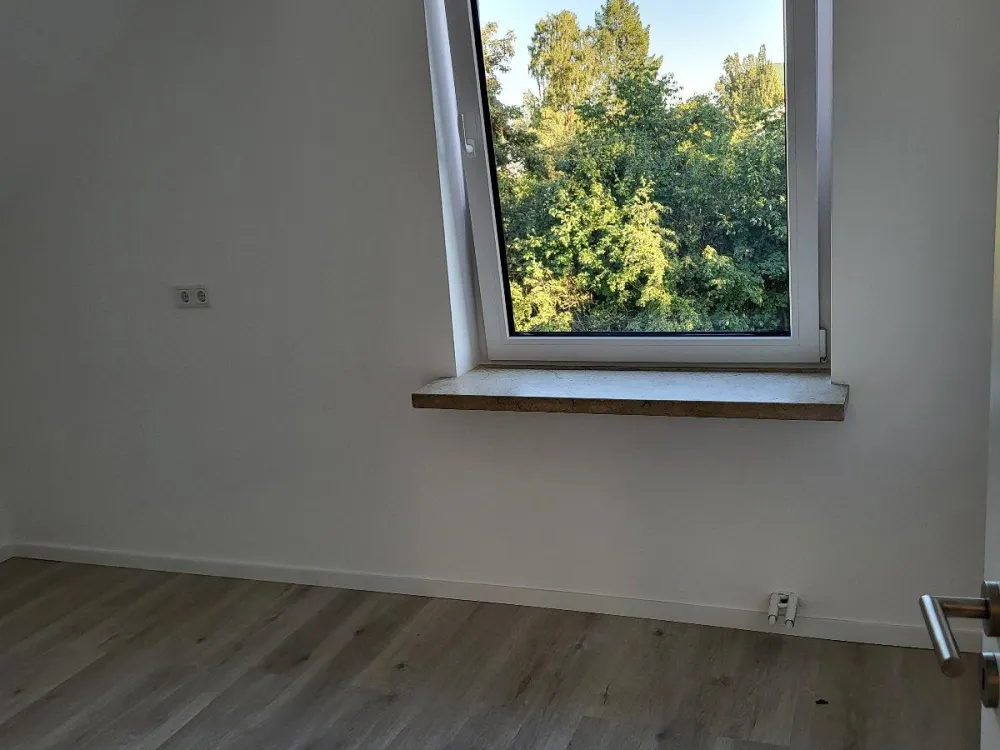 Helle 3-Zimmer-Dachgeschosswohnung im Flüsseviertel, Wilhelmshöhe