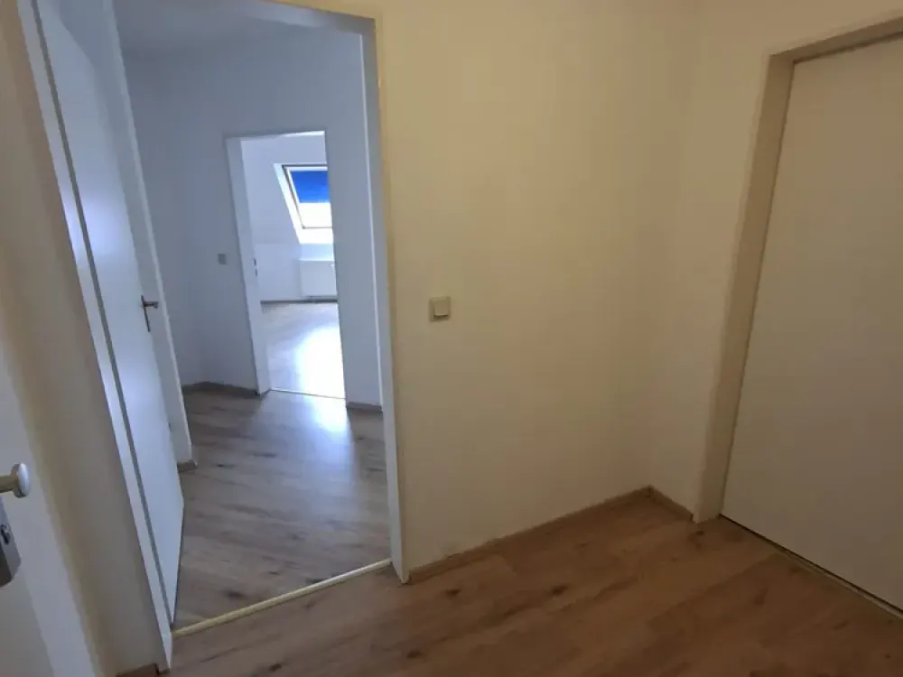 Top !! Helle 2 ZKB Etagenwohnung - Wohnung in Iserlohn Ortsteil Kalthof mit Balkon