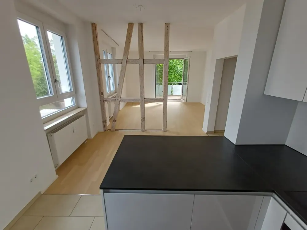 Premium-Aussichtslage,Waldrand,edel ausgestattet,Top-EBK,Parkett,Fliesen,Balkon. Gediegen-nobel-hell