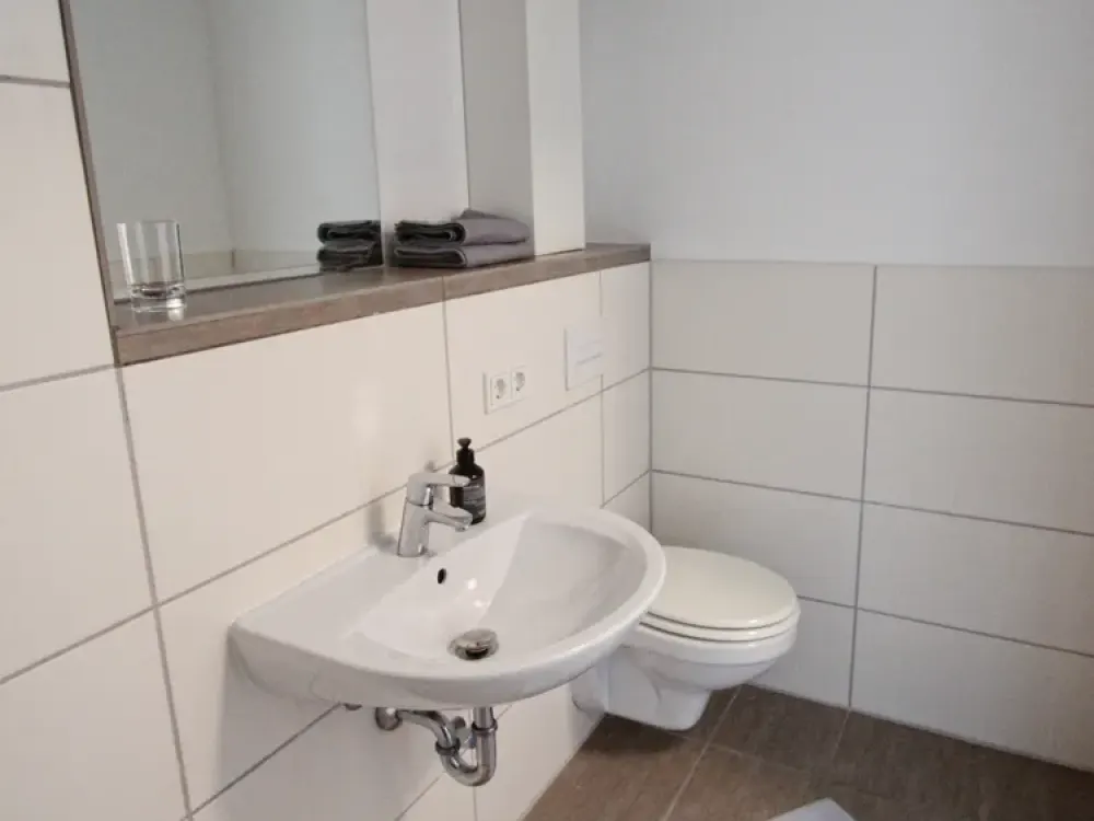 UTES Studentshome: Voll möblierte Apartments in Darmstadt // fully furnished rooms in Darmstadt