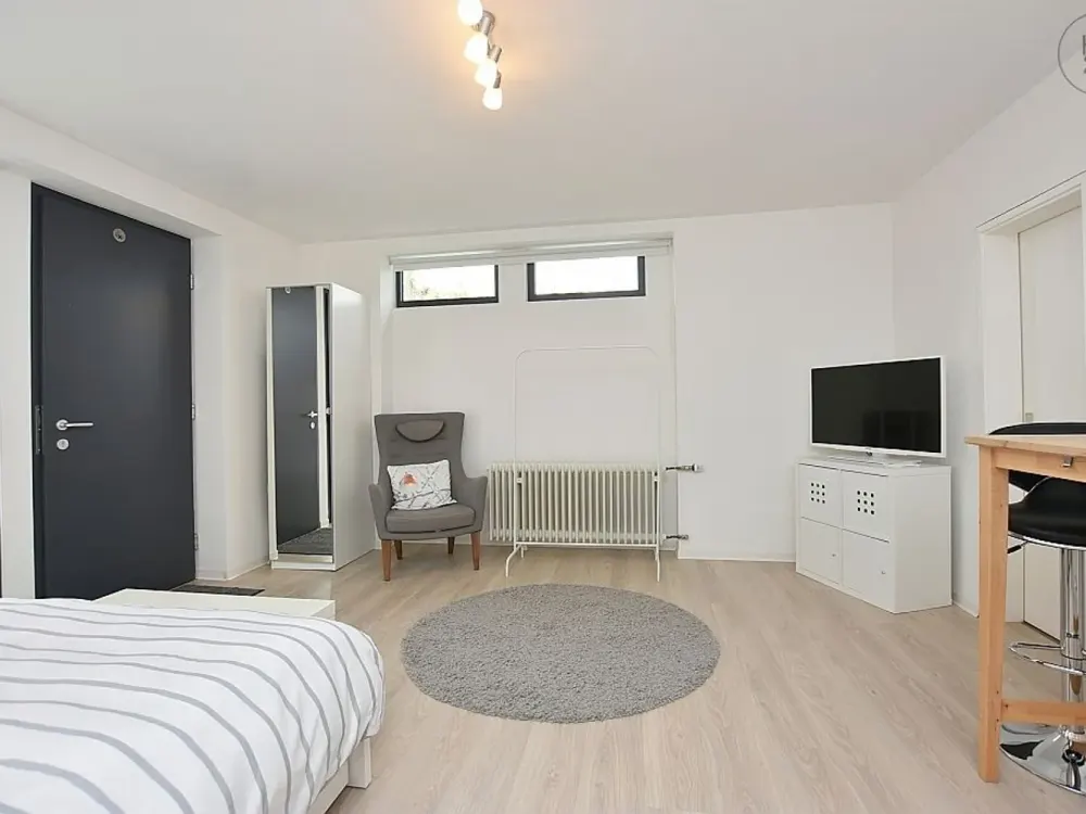 Modern möblierte Wohnung in Stuttgart Hoffeld