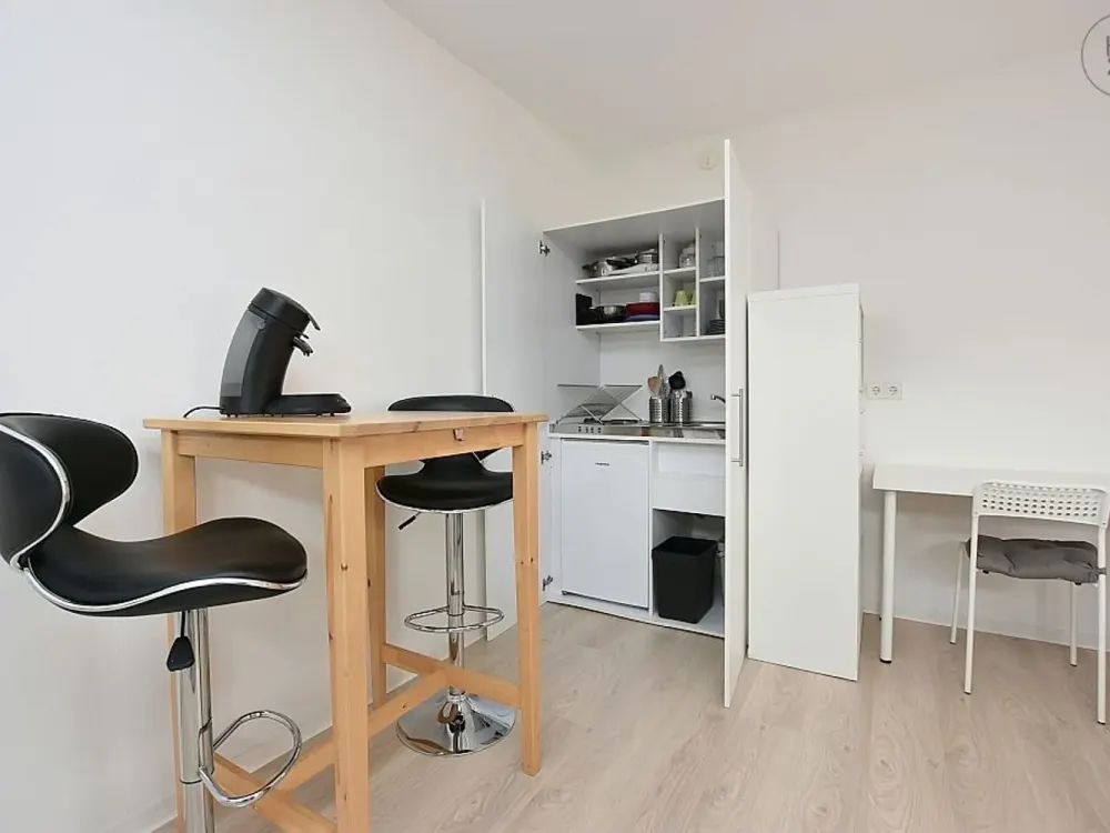 Modern möblierte Wohnung in Stuttgart Hoffeld