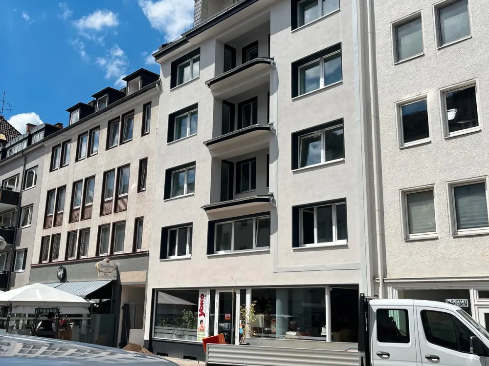 Erstbezug 4-Zimmer-Wohnung(Kernsaniert) in der Oststadt / Zentrum