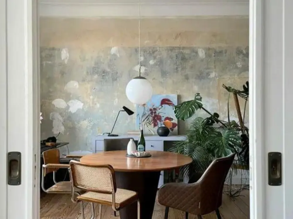 Möblierte 3-Zimmer-Altbauwohnung mit Balkon & Loggia in Hamburg-B