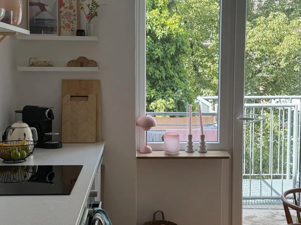 Altbau Wohnung in Bilk ab 01.09 zur Zwischenmiete oder Nachmiete