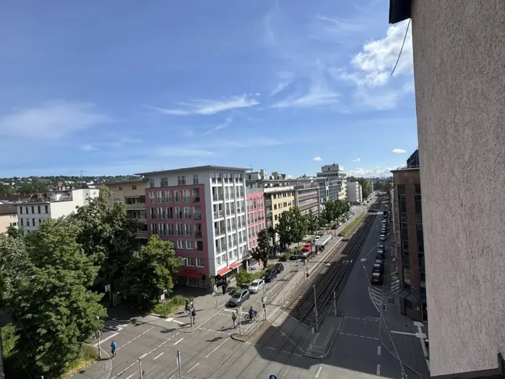 Zentrale möblierte helle Wohnung ab 1.11. zu vermieten