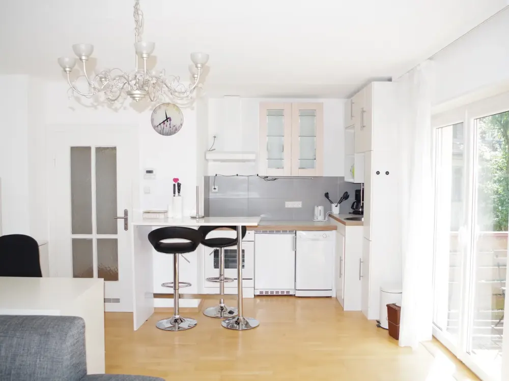 Möblierte 2-Zi.-Whg mit Balkon im beliebten Lehenviertel
