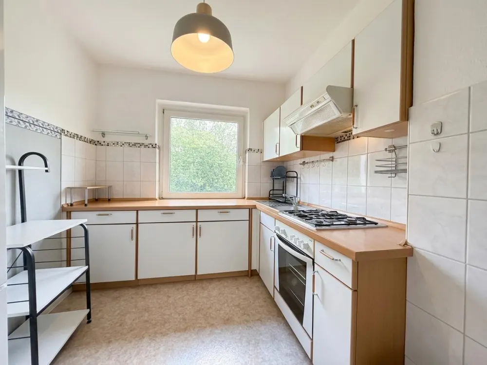 Attraktive 2,5-Zimmer-Wohnung im Hochparterre in Wedel, Wentzel Dr.