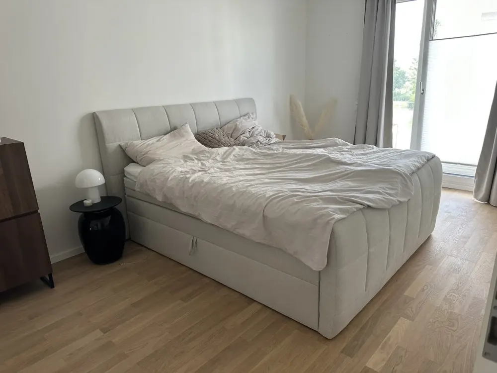 Möblierter Neubau 3-Zimmer-Wohnung am Tarpenbeker Ufer