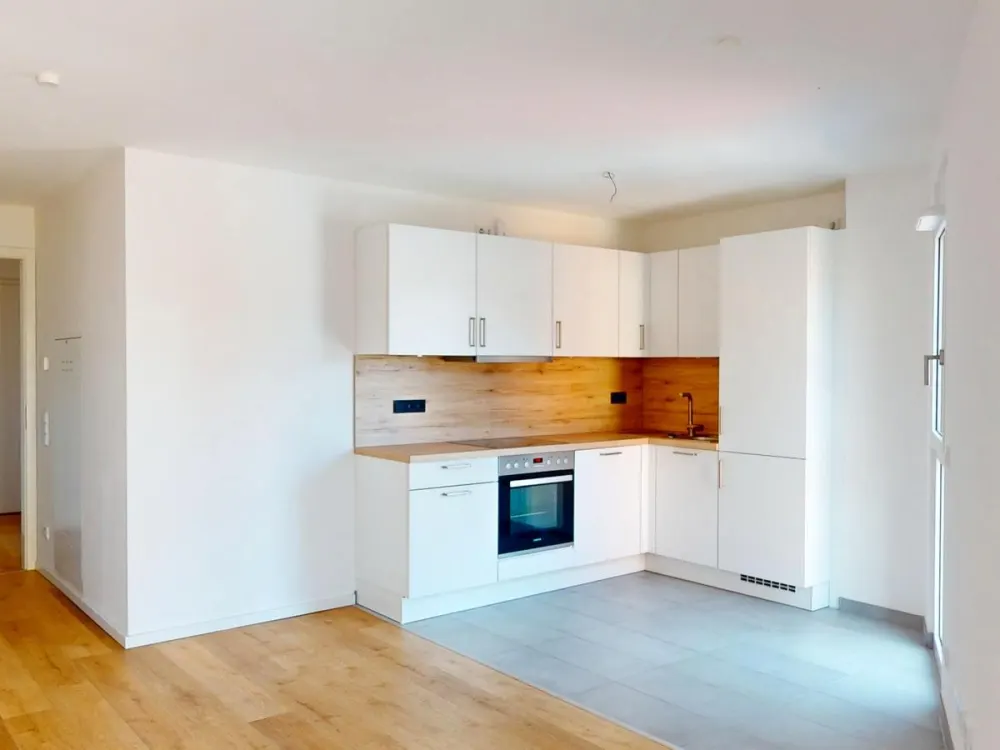 Helle EG-Wohnung mit 3 Zimmern und Einbauküche