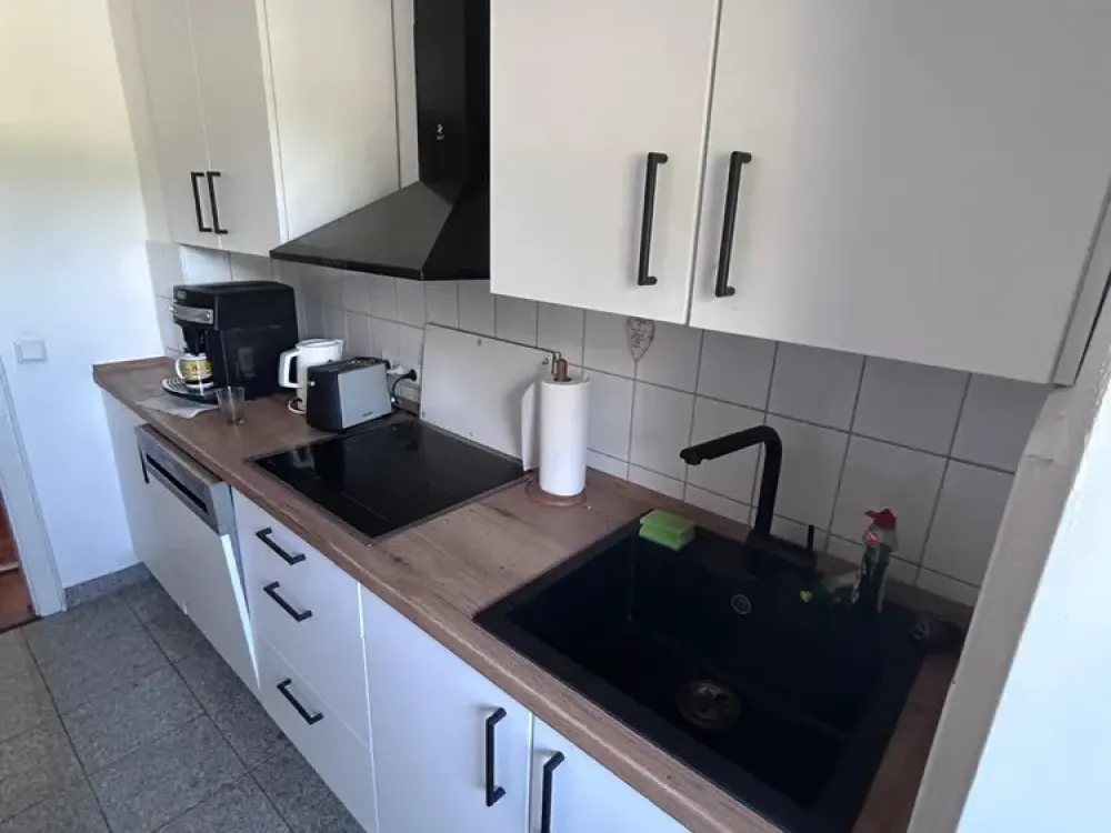 ⭐️🏡 Gepflegte Wohnung mit Garten, gr. Wohnzimmer, Laminat, Badewanne, Dusche, EBK möglich🏡⭐️