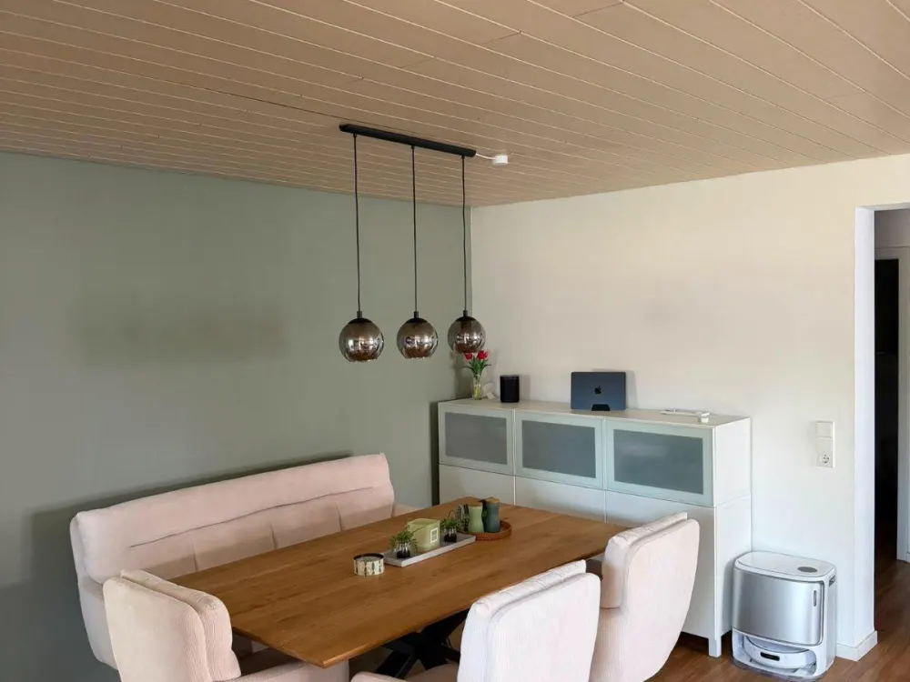 Helle 2-Zimmer-Wohnung mit Terrasse am Feldrand, Neuhausen