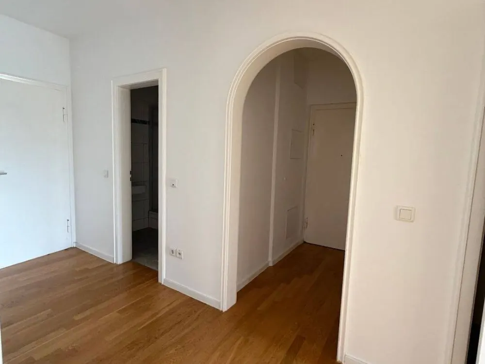 Familienwohnung mit 2 Bädern und 2 Balkonen direkt im Zentrum