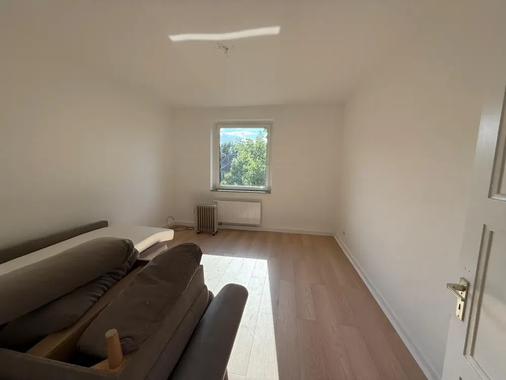 Wohnung im 2. OG rechts