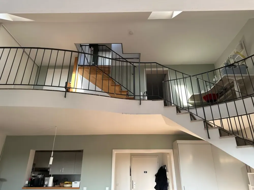 Maisonette-Wohnung nahe Nymphenburger Schloss - provisionsfrei -