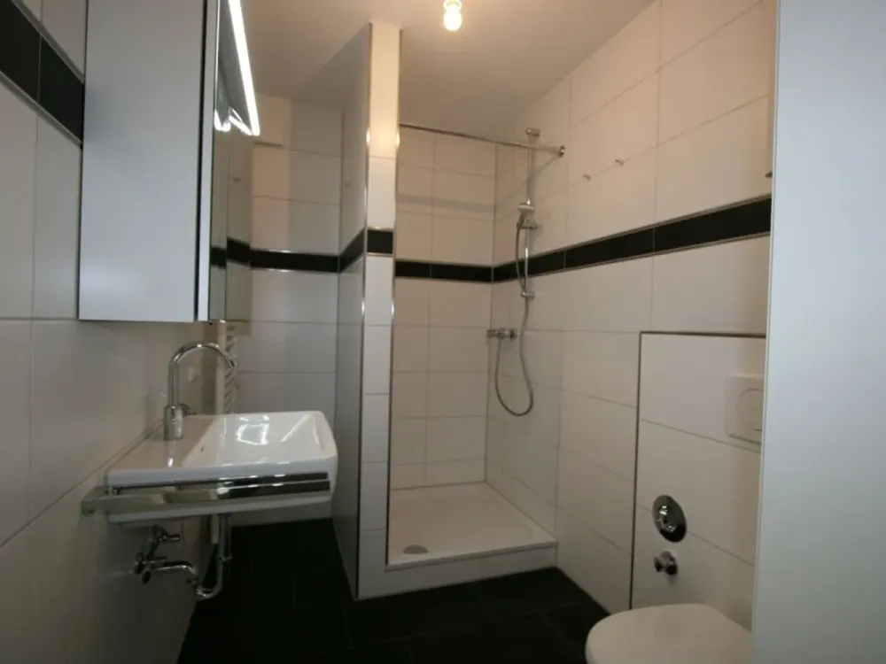 NICE LIVING - modernized and fully renovated -