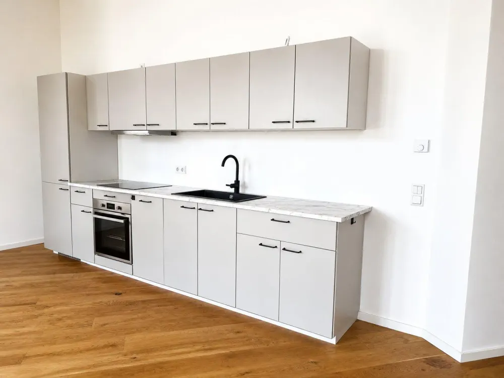 Großzügige 2-Zimmer-Wohnung im Gründerzeithaus