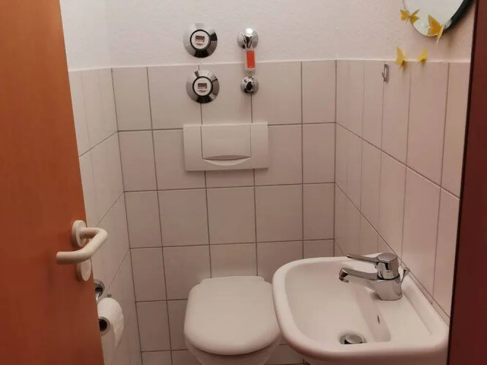Charmante 3-Zimmer-Wohnung in Stuttgart-Sillenbuch/Riedenberg (67 m², Balkon, Parkplatz)