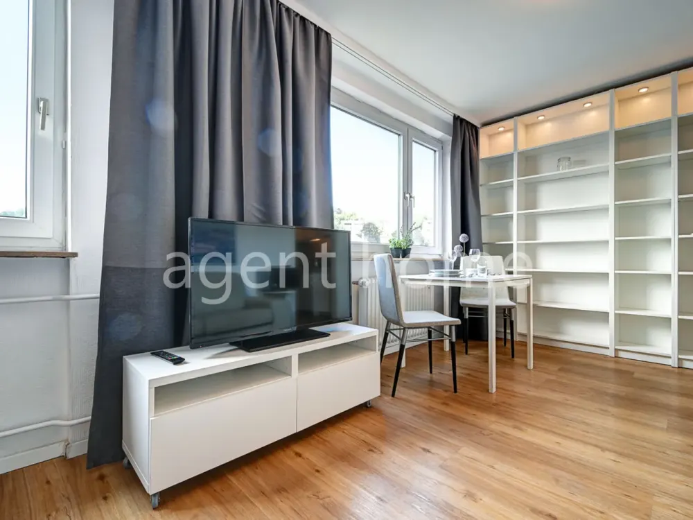 FURNISHED - PRACTICAL and CENTRAL - Studio Apartment in Prime Location