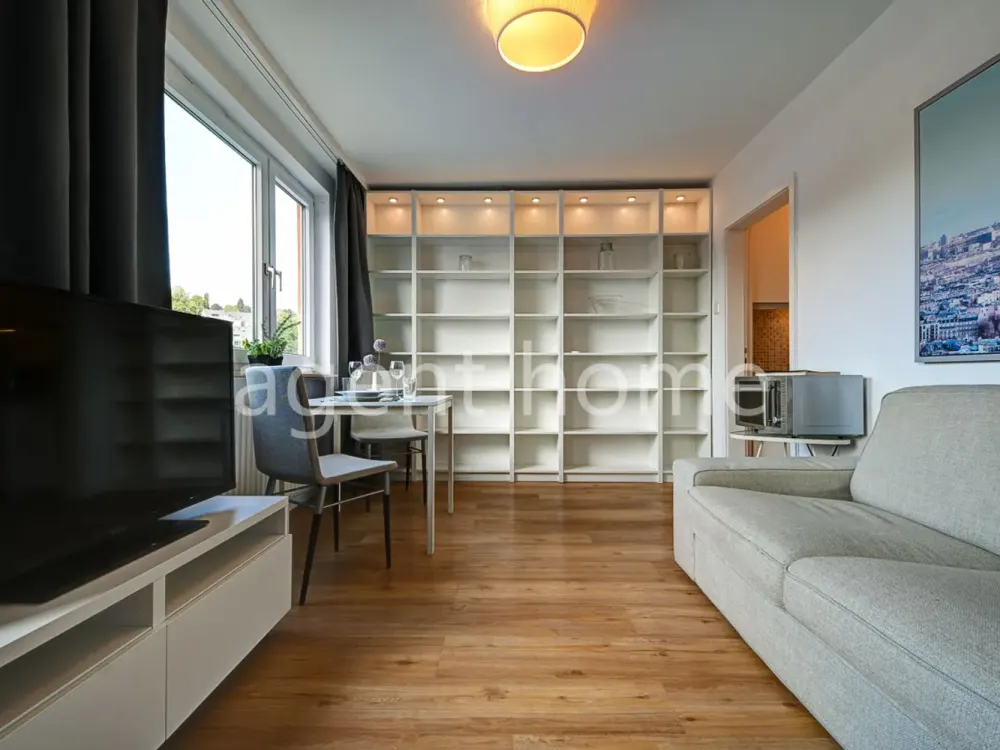 FURNISHED - PRACTICAL and CENTRAL - Studio Apartment in Prime Location