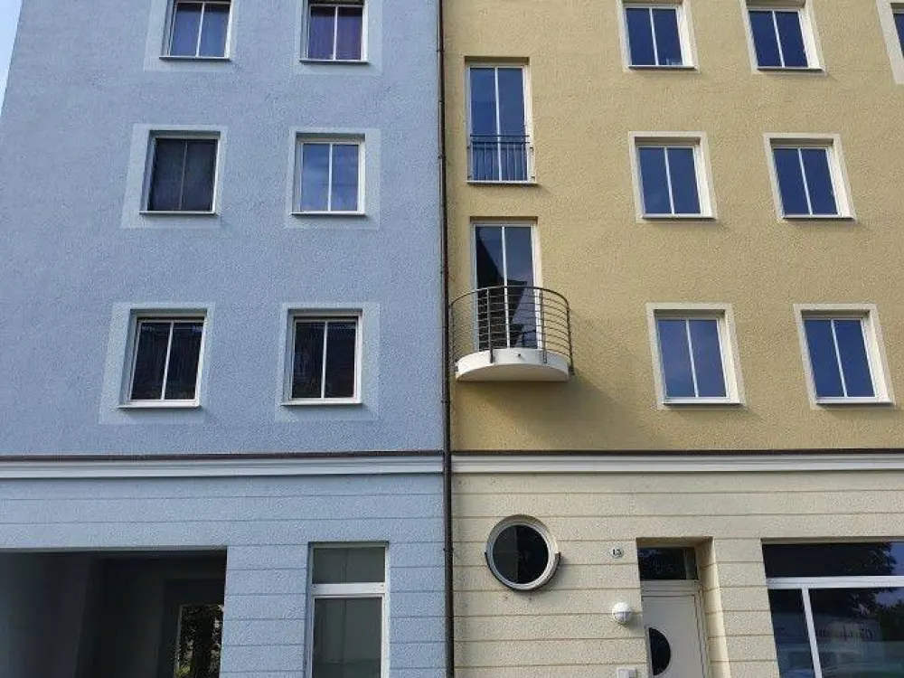 Apartment Near the City Center with Balcony!