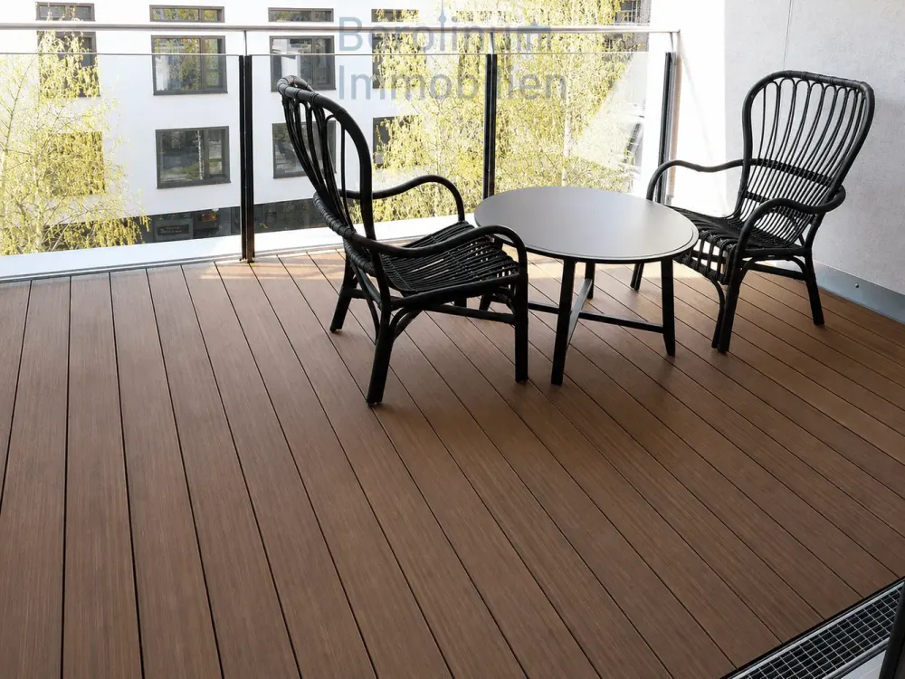Möblierte 2-Zimmer-Wohnung mit Balkon, Pool, Fitnessbereich & Concierge in Kreuzberg