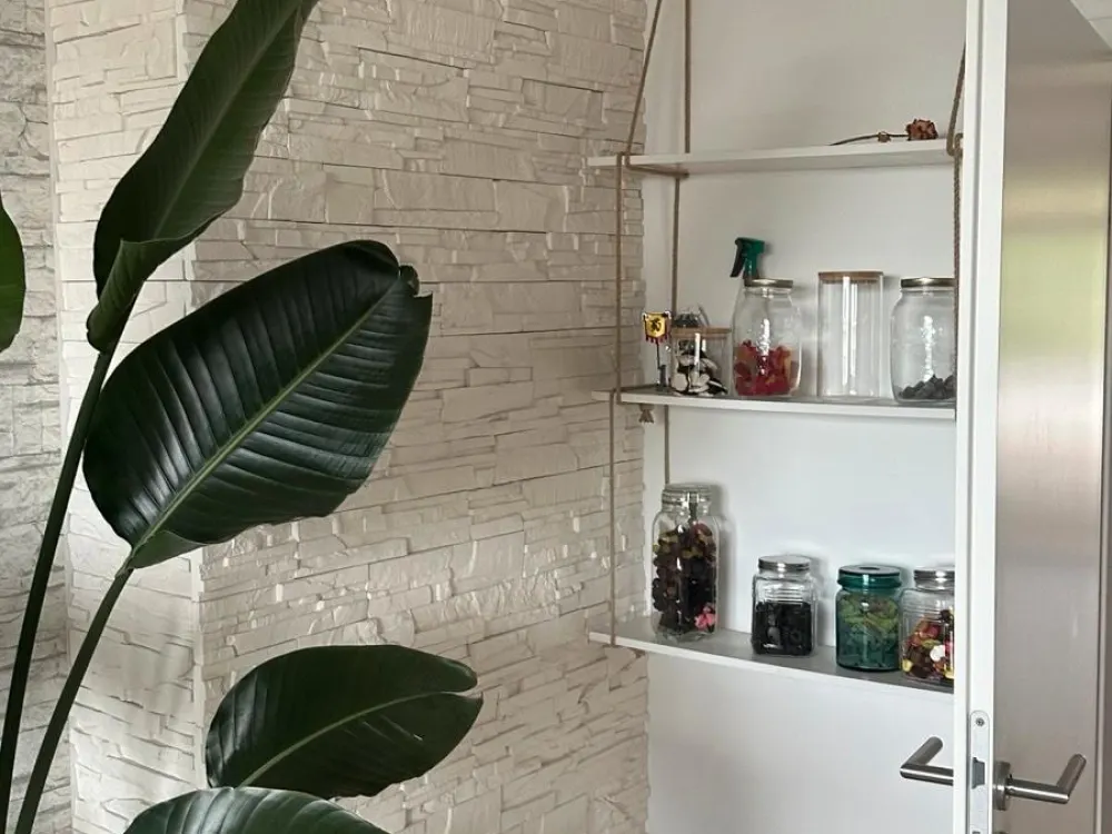 Helle 3 Zimmer Altbauwohnung in der List