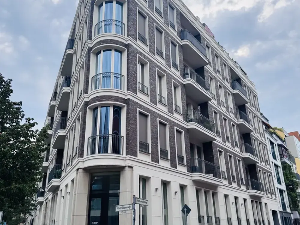 Exklusiv: 3 Zimmer mit Balkon in Berlin-Mitte, Kleine Jägerstraße 11