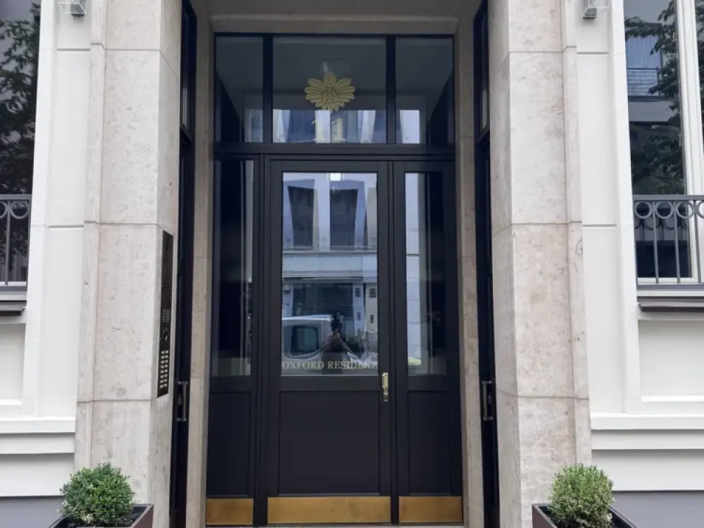 Exklusiv: 3 Zimmer mit Balkon in Berlin-Mitte, Kleine Jägerstraße 11