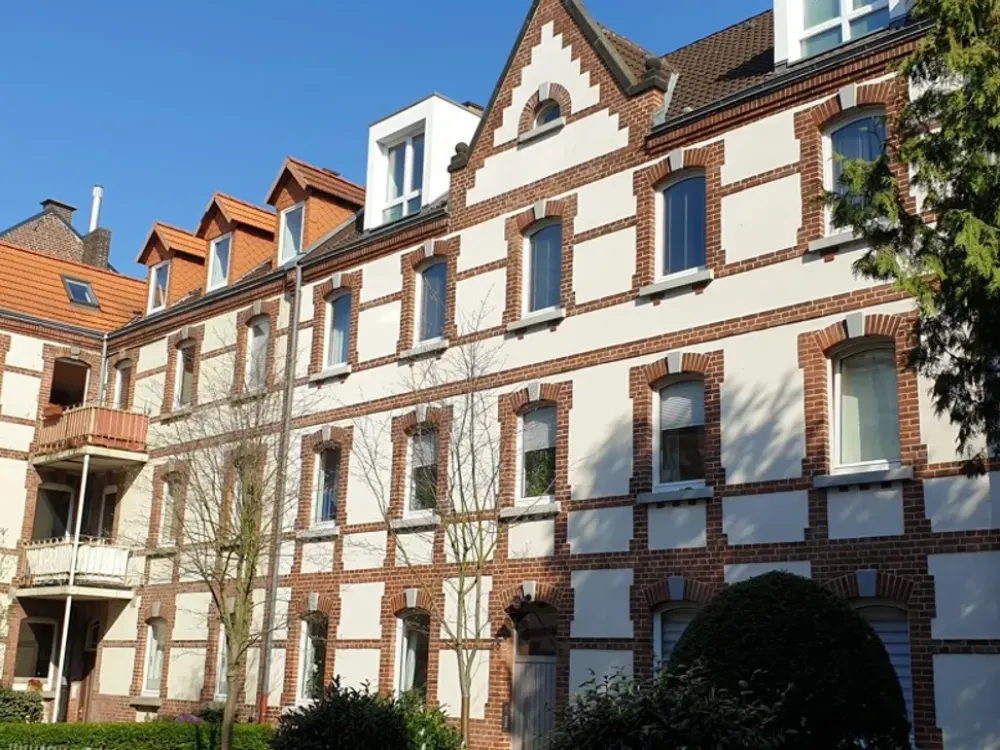 Helle 5-Zimmer-Wohnung mit Balkon in Kassel-Kirchditmold!